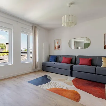 Superbe 3 Pieces - 8 Couchages - Proche Tram & Commodites *