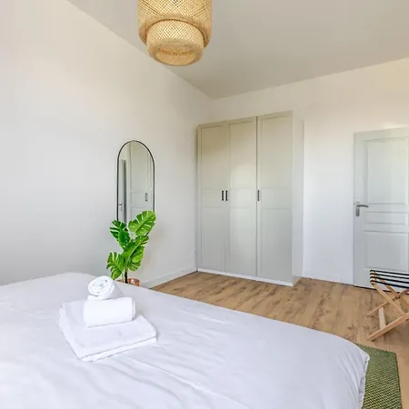 Superbe 3 Pieces - 8 Couchages - Proche Tram & Commodites *